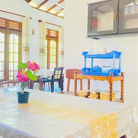 Sanasuma Villa Bentota Exterior photo